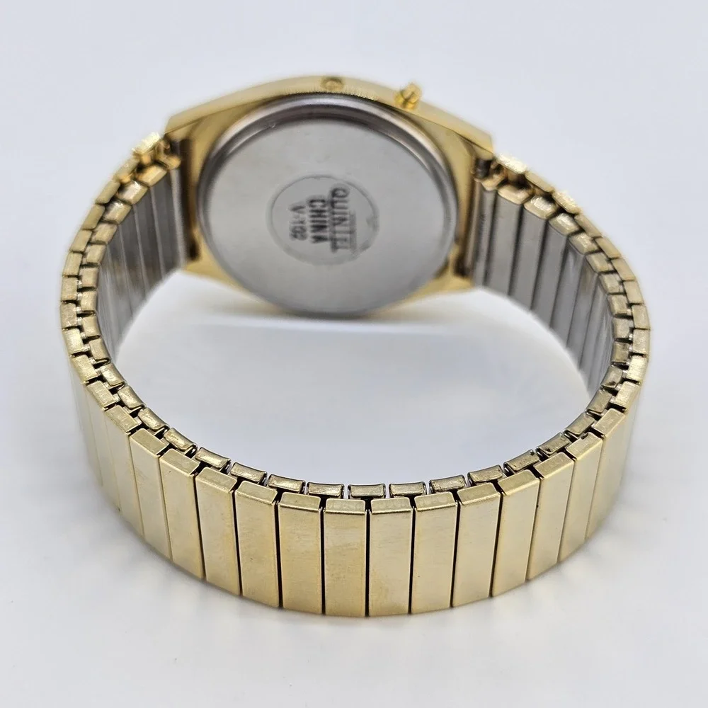 VTG Quintel Digital Unisex Watch 33MM DayDate Gold Expandable Band 6